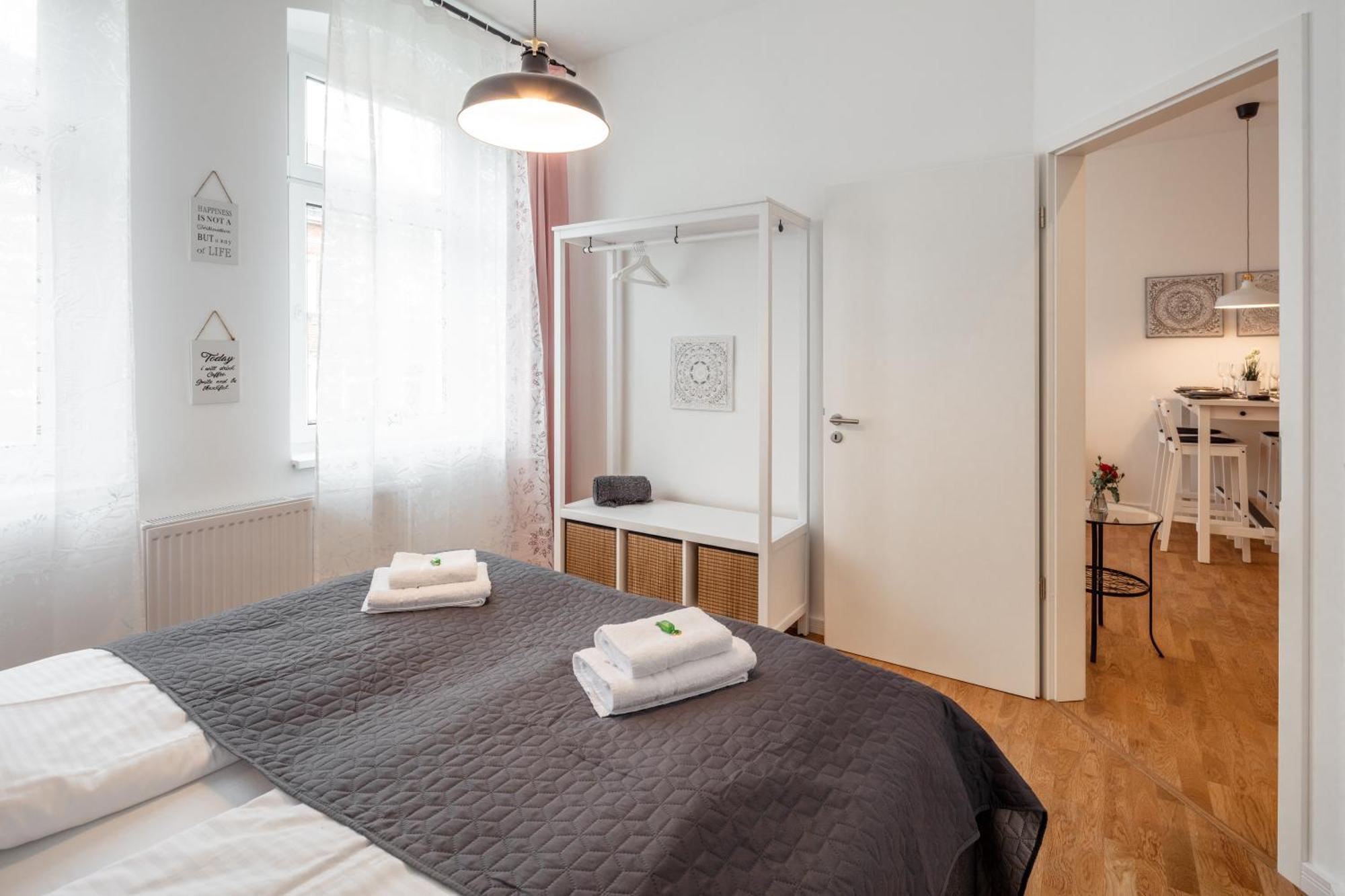 Goethe Palais Suite Charlotte 4P L Lift I Parkplatzi Zentrum I Helios Aue  Bagian luar foto